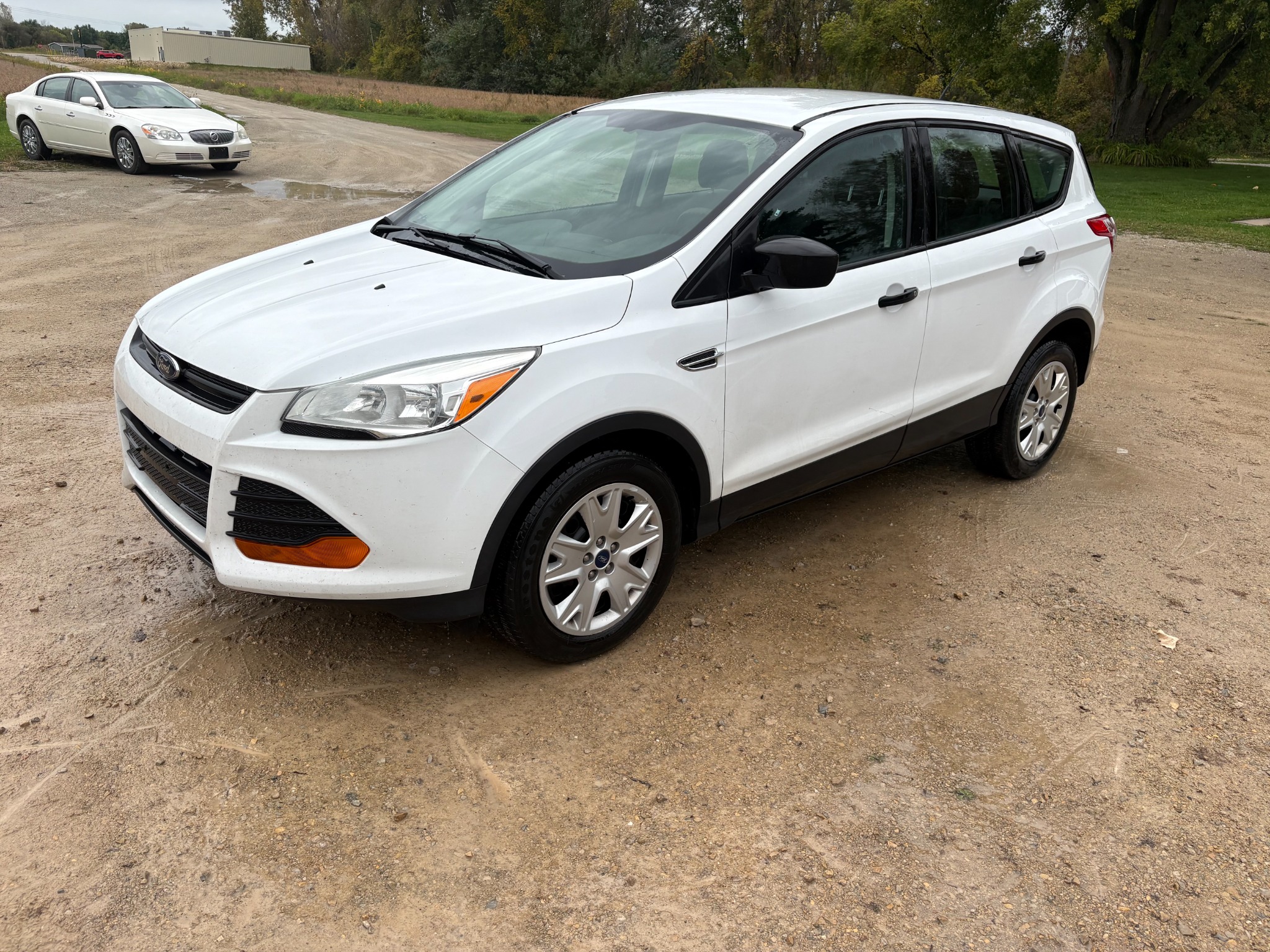 White Ford SUV
